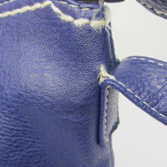 BOC Vinyl Blue Faux Leather Crossbody Adjustable Strap Medium Zip Close - Picture 16 of 16